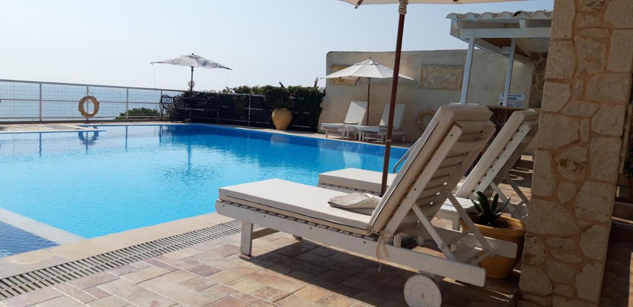 Thalassa Thea Villa
