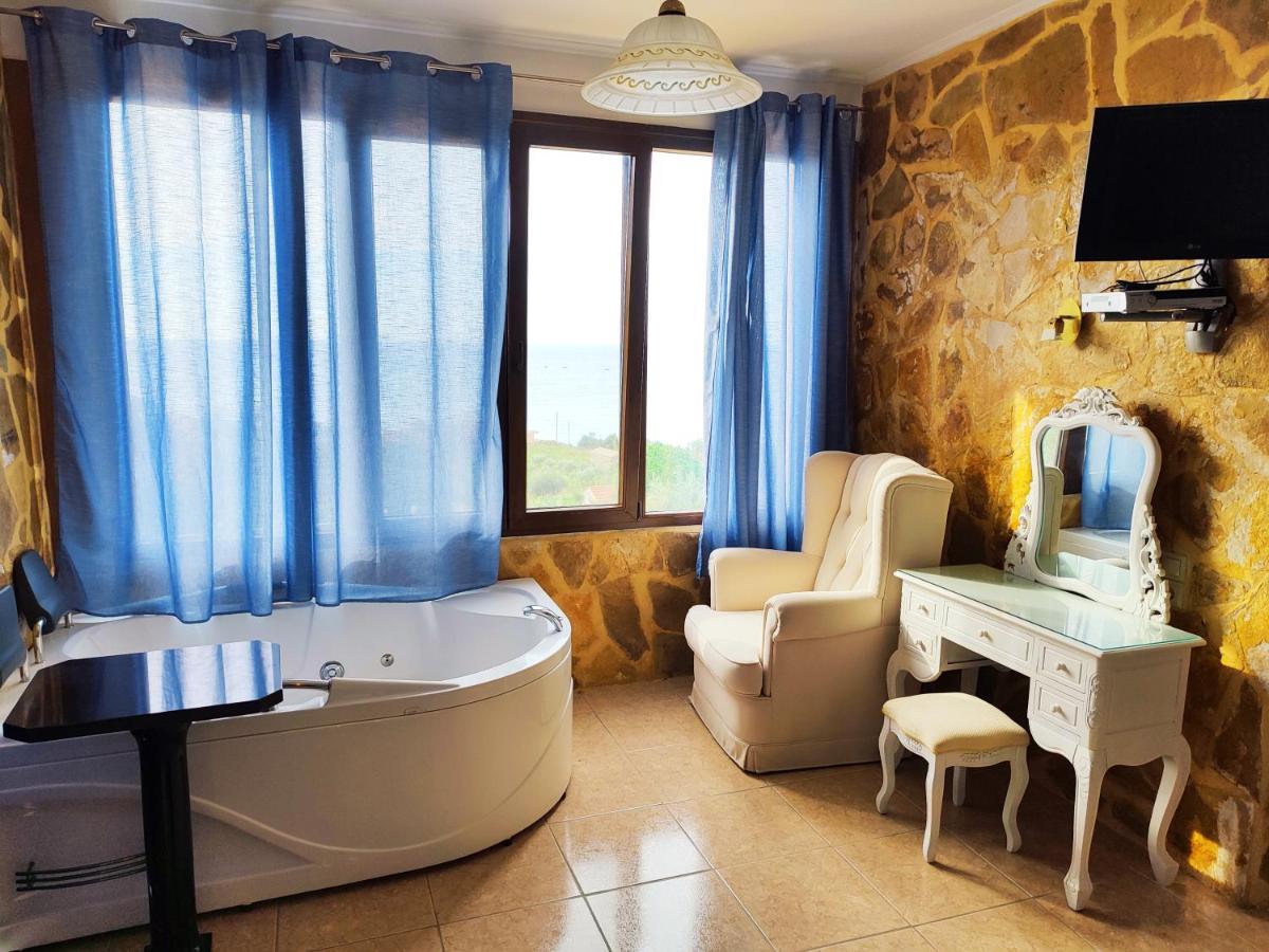 Villa Thalassa Thea Paramonas (Corfu)
